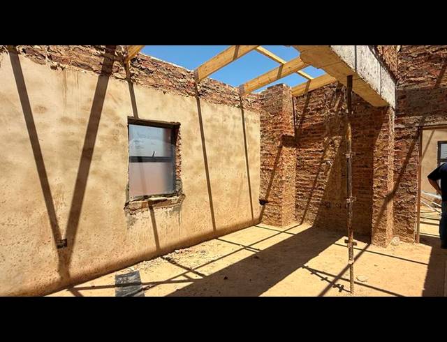 4 BEDROOM HOUSE FOR SALE IN FOUNTAINBROOK ESTATE